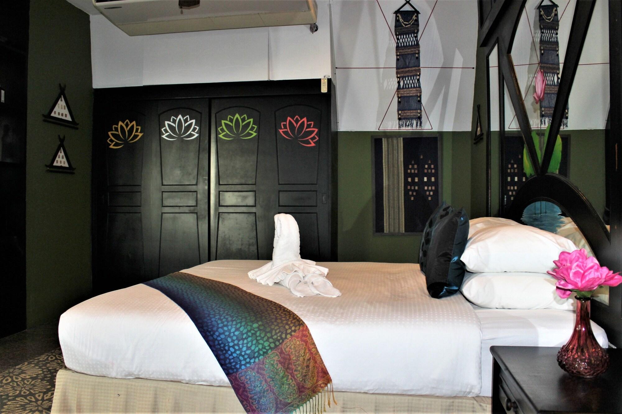 Kelly'S Residency Hotell Patong Exteriör bild